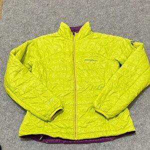 Eddie Bauer Women’s First ascent Reversible Bright Green Quilted Jacket Purple